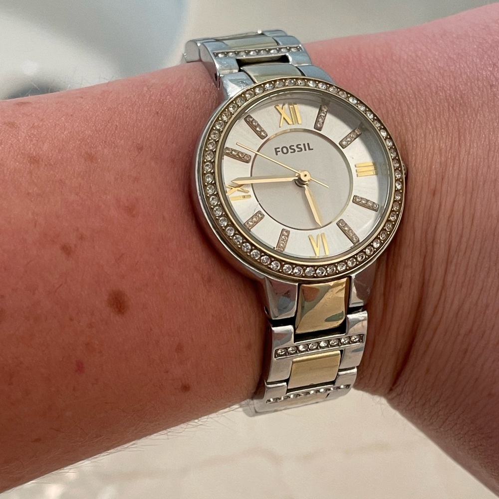 Fossil Virginia Silver Dial Two-tone Steel Ladies Watch 34mm